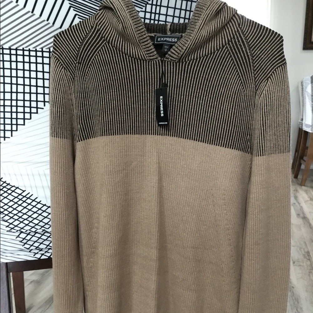 Men’s Express hoodie